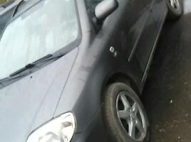 Toyota Corolla 2006 m dalys