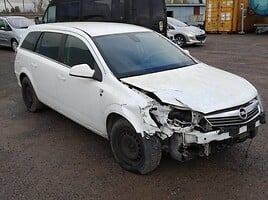 Opel Astra II 2009 y parts