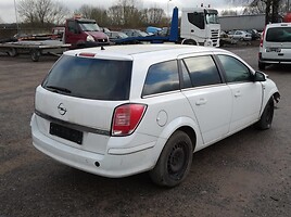 Opel Astra II 2009 y parts