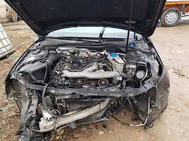 Audi A4 B8 2009 y parts