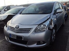 Toyota Verso D-CAT 2009 m dalys