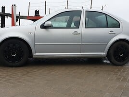 Volkswagen Bora Basis 1999 г