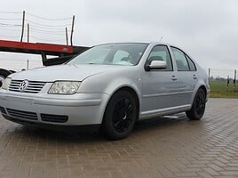 Volkswagen Bora Basis 1999 г