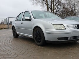 Volkswagen Bora Basis 1999 г