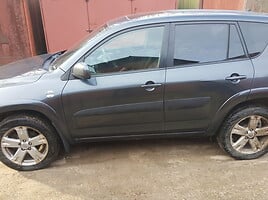 Toyota Rav4 III 2.2D-CAT 1E0 2009 г запчясти