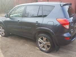 Toyota Rav4 III 2.2D-CAT 1E0 2009 г запчясти