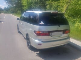 Toyota Previa 2002 y parts