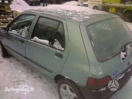 Renault Clio 1994 y parts