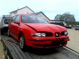 Seat Leon 2001 m dalys