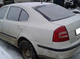 Skoda Octavia 2005 m dalys