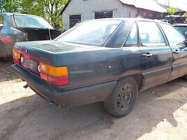 Audi 100 Sedanas 1987