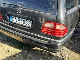 Mercedes-Benz E 250 1998 y parts