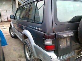 Mitsubishi Pajero 1997 y parts