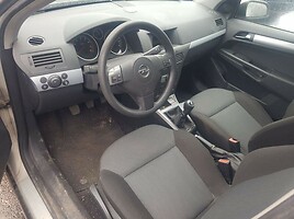 Opel Astra 2005 m dalys