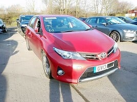 Toyota Auris 2014 г запчясти