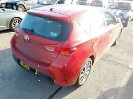 Toyota Auris 2014 г запчясти