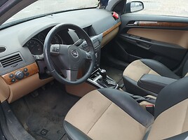 Opel Astra 2007 г запчясти