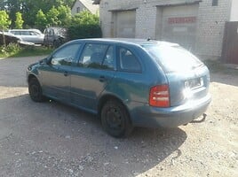 Skoda Fabia 2003 г запчясти