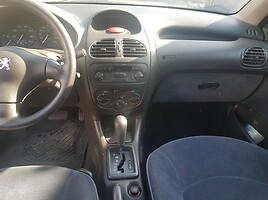 Peugeot 206 1999 y parts