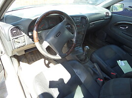 Volvo V40 I 2001 y parts