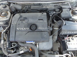 Volvo V40 I 2001 y parts