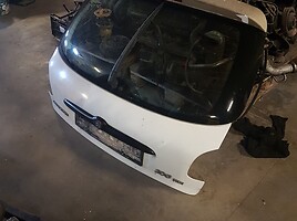 Peugeot 206 2000 г запчясти