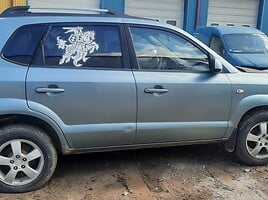 Hyundai Tucson 2005 y parts