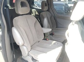 Chrysler Voyager III 2002 г запчясти