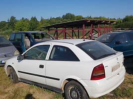 Opel Astra I 2000