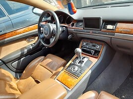 Audi A8 2003 m dalys