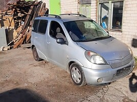 Toyota Yaris Verso 2001 m dalys