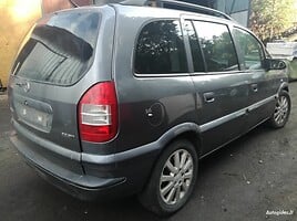 Opel Zafira 2004 y parts