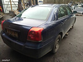 Toyota Avensis 2004 y parts