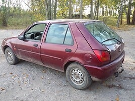 Ford Fiesta 1998 г запчясти