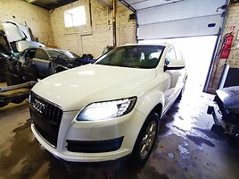 Audi Q7 Visureigis 2011