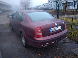 Skoda Superb I 2004 y parts