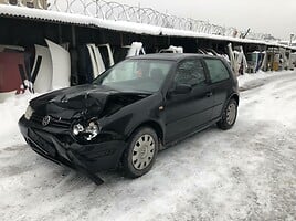 Volkswagen Golf 1998 г запчясти