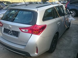 Toyota Auris Tel 370 2015 y parts