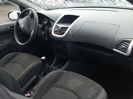 Peugeot 206+ 2011 y parts