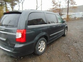 Chrysler Town & Country 2014 m dalys