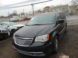 Chrysler Town & Country 2014 m dalys