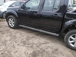 Nissan Navara 2006 г запчясти