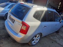 Kia Carens III 2006 m dalys