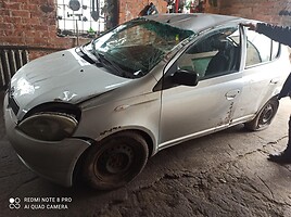 Toyota Yaris 2003 y parts