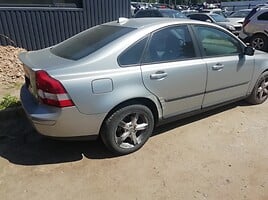 Volvo S40 II 2005 m dalys