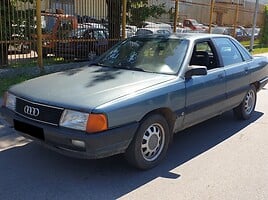 Audi 100 1990 m dalys