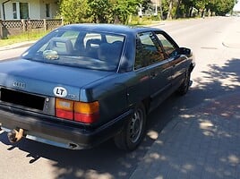 Audi 100 1990 m dalys