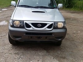 Nissan Terrano Visureigis / Krosoveris 2001