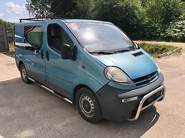 Opel Vivaro 2004 y parts