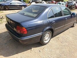 Bmw 530 1999 г запчясти